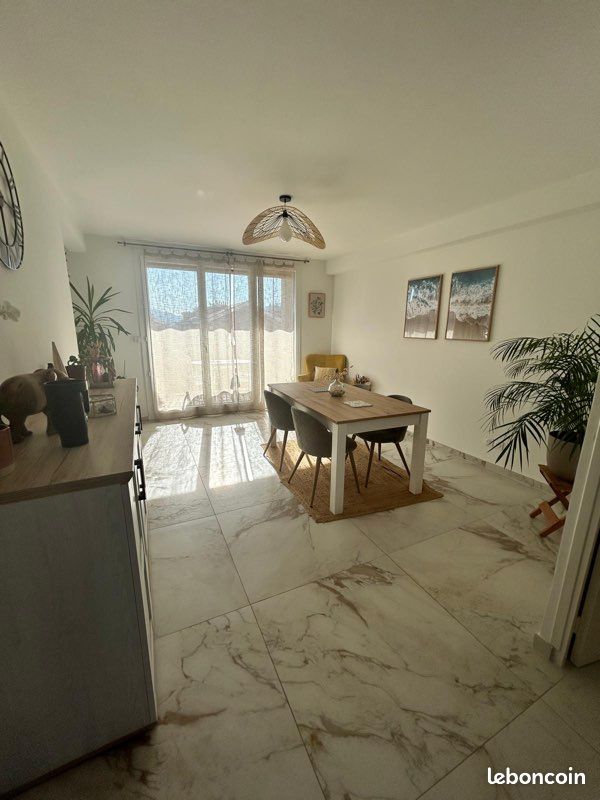 Appartement 4 pièces 75 m² · à Aubagne · 75 m² · 950 €/mois