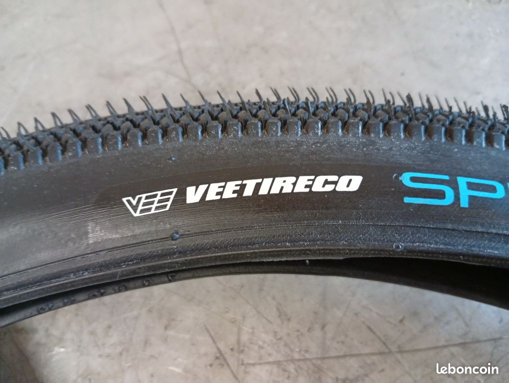 Pneu Dirt Vee Tire Zilent 700mm Tubtype Rigide MPC Multi Purpose Compound E-Bike E-25 Noir