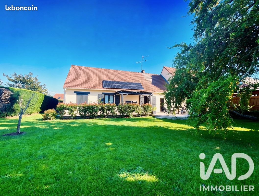 Maison 6 pièces 110 m² · à Ablis · 110 m² · 279 000 €