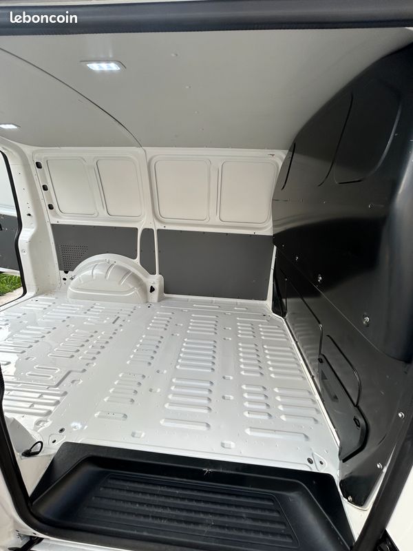 24560 HT - Transporter 4MOTION L1H1 2.0 TDi 150 Business (image 12)