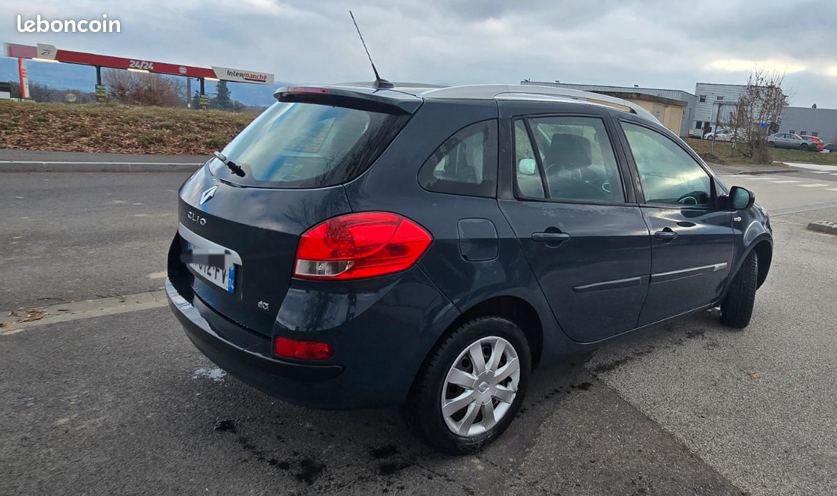 Clio 3 tomtom estate (image 2)