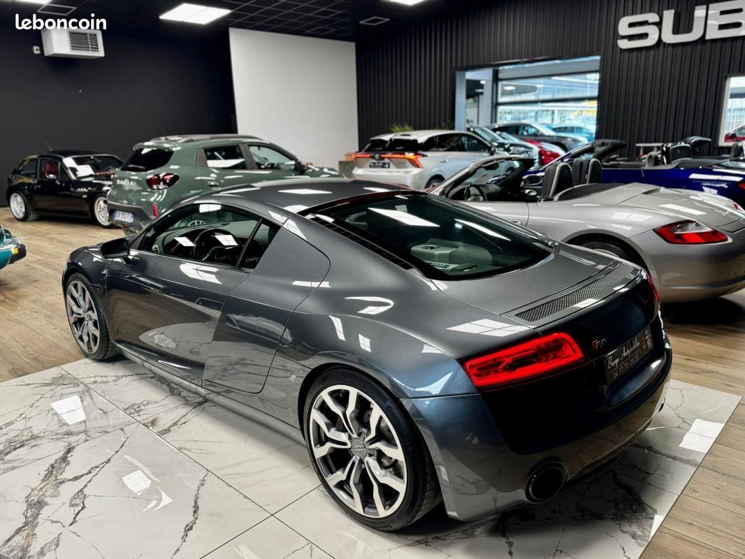 Audi R8 Coupé (2) 4.2 V8 FSI 430 S tronic 7 (image 12)