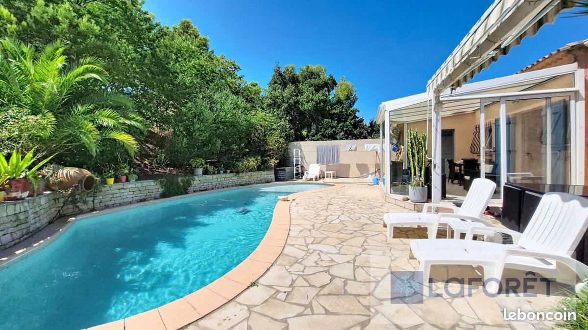 Maison 5 pièces 179 m² · à La Seyne-sur-Mer · 179 m² · 595 000 €