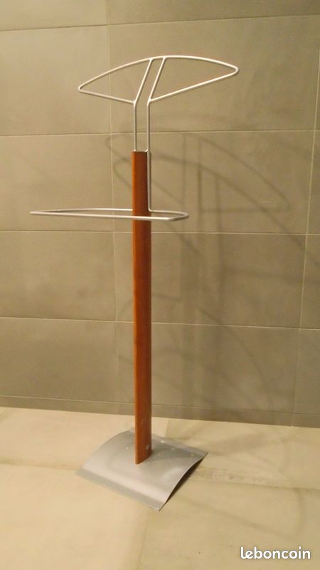 Cadre de lit + sommier + matelas + 2 chevets + 2 valets (image 11)