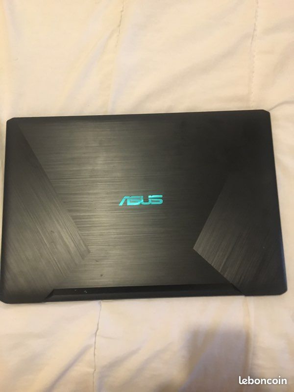 Je vend mon pc portable (image 1)