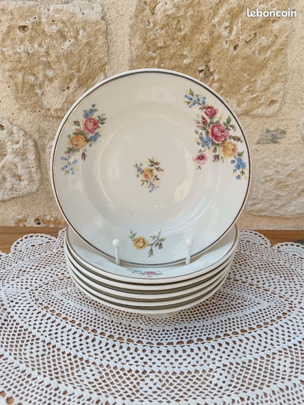 6 assiettes semi creuses porcelaine de Limoges roses (image 12)