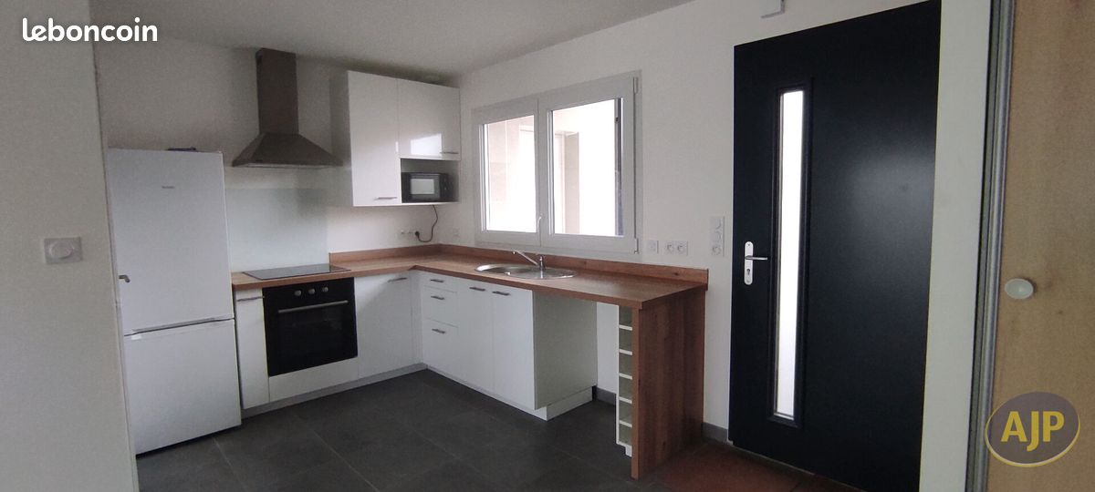 Maison 3 pièces 74 m² · à Le May-sur-Èvre · 74 m² · 788 €/mois