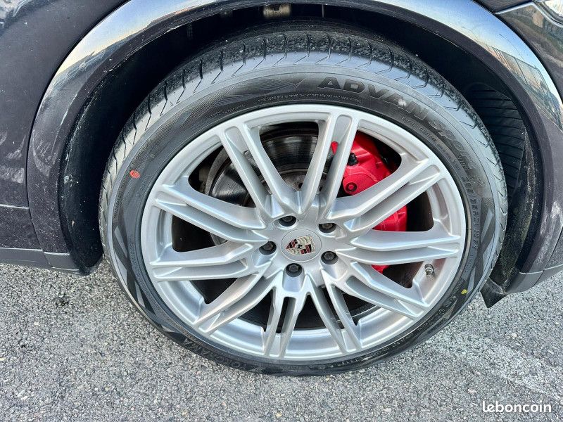 Porsche CAYENNE TURBO 500 CV (958) CAYENNE TURBO V8 500 CV (image 19)