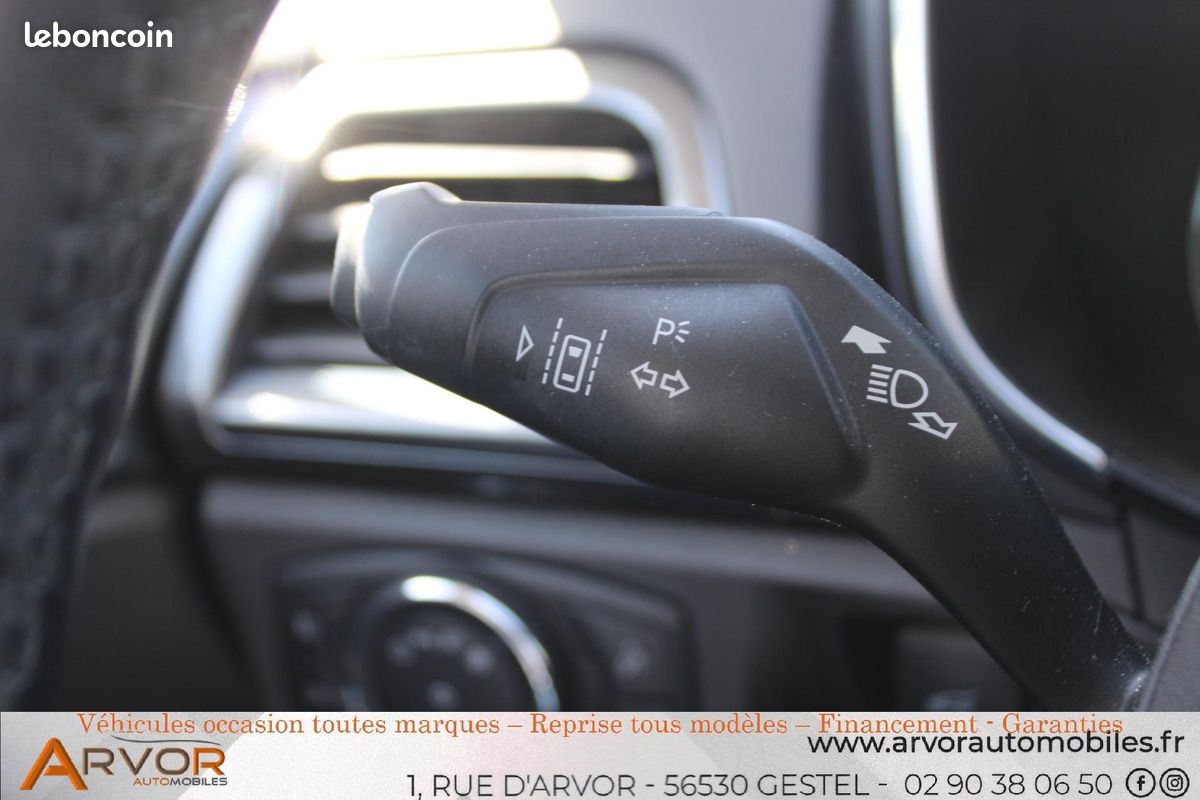 FORD MONDéO SW 2.0 EcoBlue 150 Titanium Business (image 31)