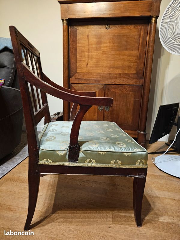 Chaise retour d'égypte retapissée années 1980 (image 1)