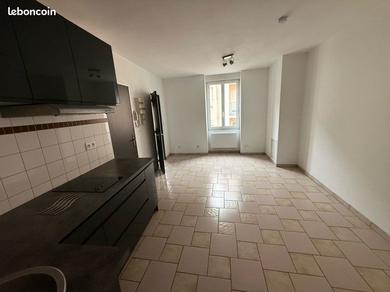 Appartement 3 pièces 40 m² · à Alençon · 40 m² · 450 €/mois