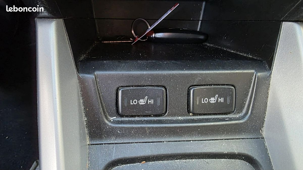 Suzuki VITARA 1.6 VVT PACK AUTO (image 29)
