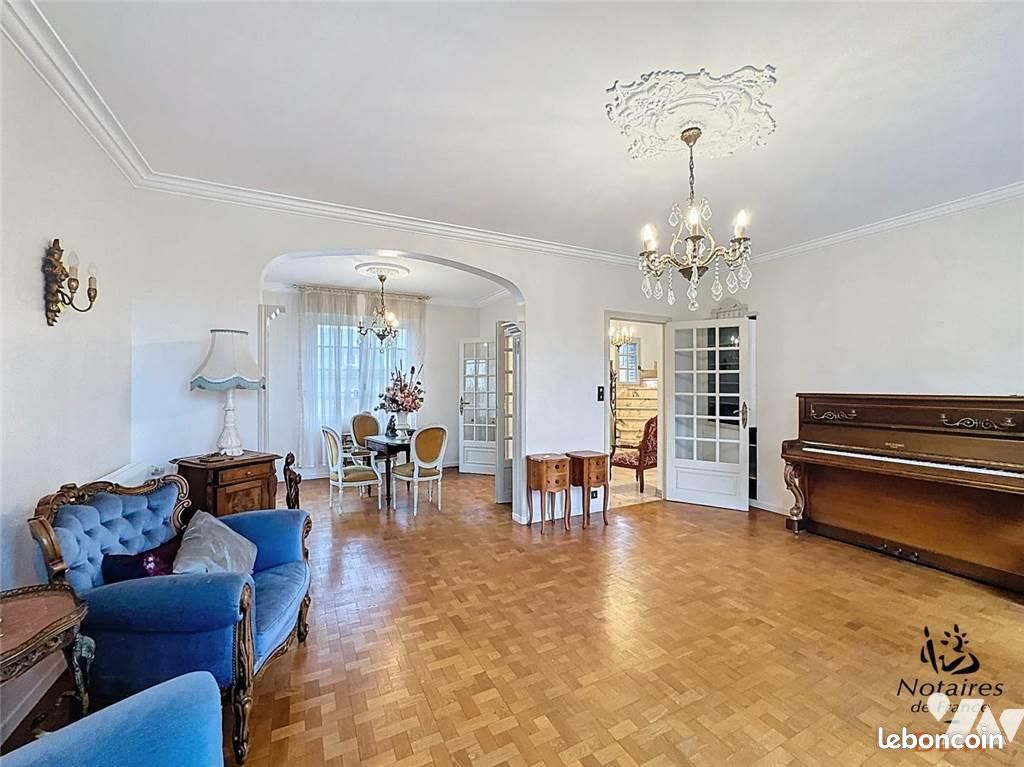 Maison 6 pièces 177 m² · à Téteghem-Coudekerque-Village · 177 m² · 499 000 €