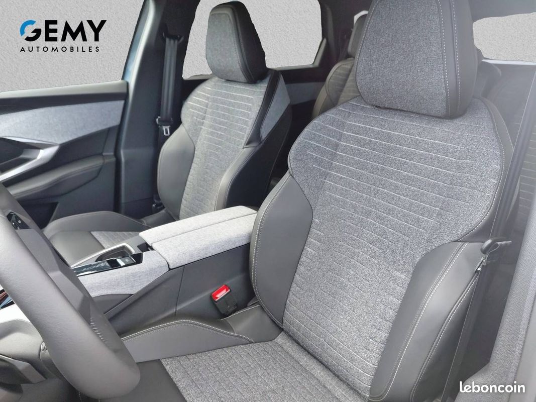 PEUGEOT 5008 Plug-in Hybrid 225 ch e-DCS7 Allure (image 9)