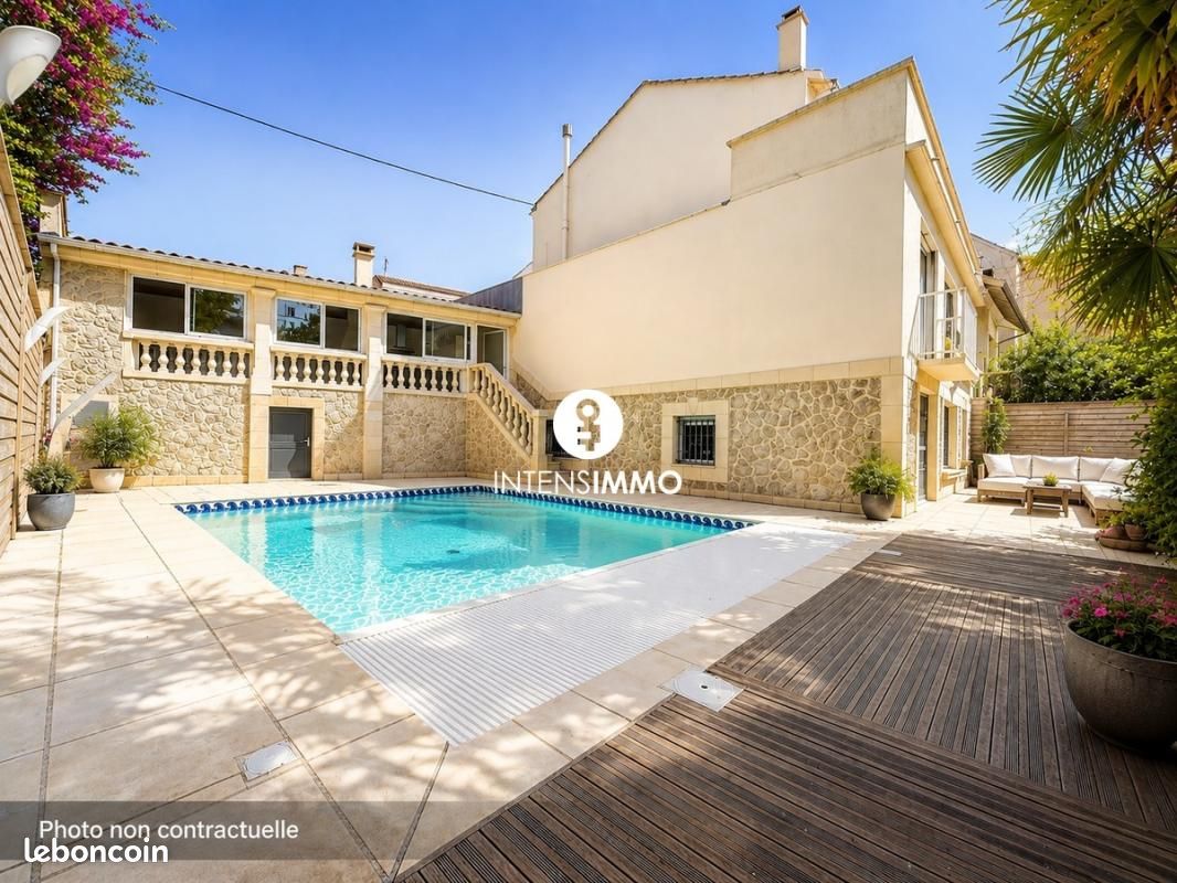 Maison 7 pièces 168 m² · à Bordeaux · 168 m² · 700 000 €
