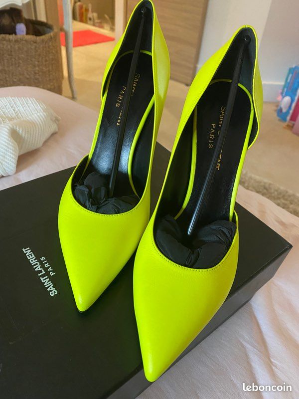 Escarpins Saint Laurent jaune fluo (image 5)