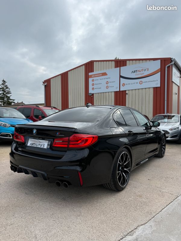 BMW M5 COMPETITION F90 4.4 V8 625 ch Xdrive / SECONDE MAIN / SOFT CLOSE / CIEL DE TOIT ALCANTARA / CAMERA 360 / FREIN CARBONE CERAMIQUE / GARANTIE BMW PREMIUM SELECTION 06/2027 / MALUS INCLUS (image 9)