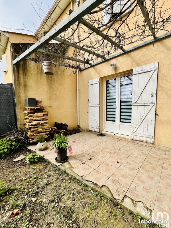 Maison 5 pièces 98 m² - Vars 16330 (image principale 2)