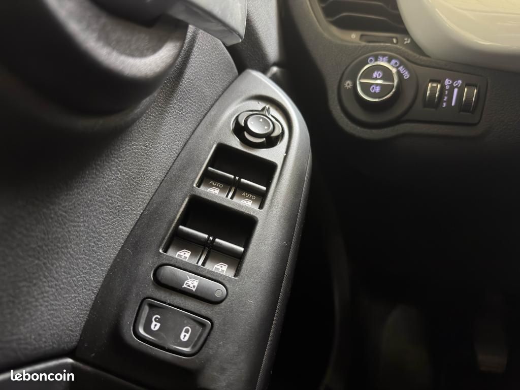 FIAT 500X 1.3l Multijet 95ch City Cross (image 25)