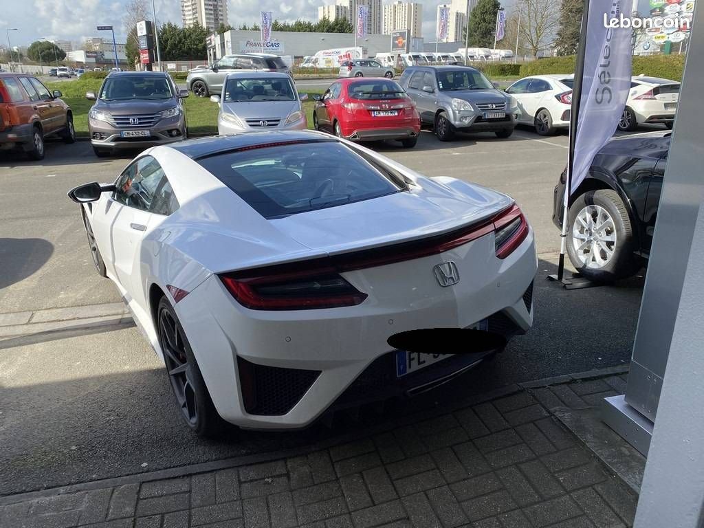 HONDA NSX V6 3.5 Twin Turbo (image 10)