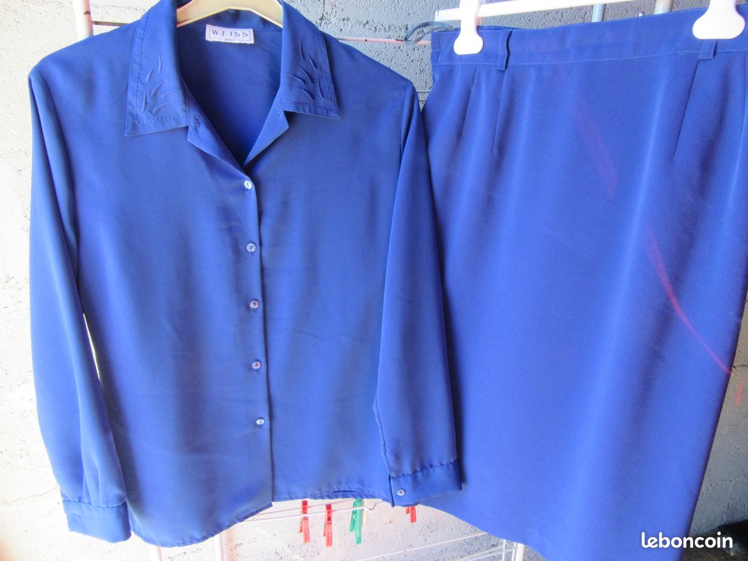 2 Ensembles ( jupes et hauts)en polyester bleus (image 2)