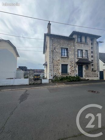Maison 7 pièces 208 m²