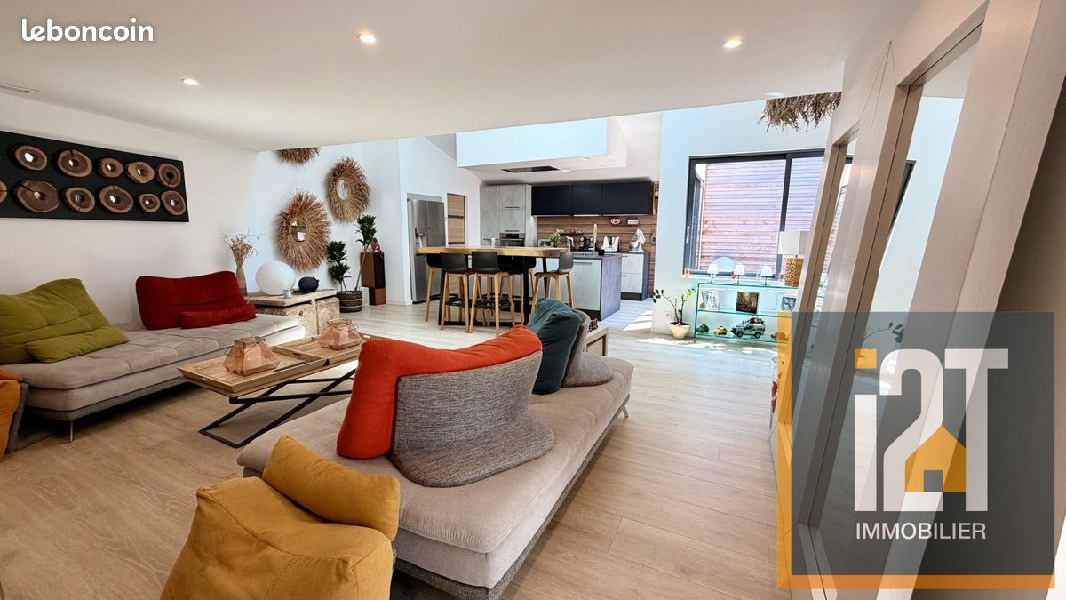 Appartement 5 pièces 156 m² · à Nîmes · 156 m² · 495 000 €