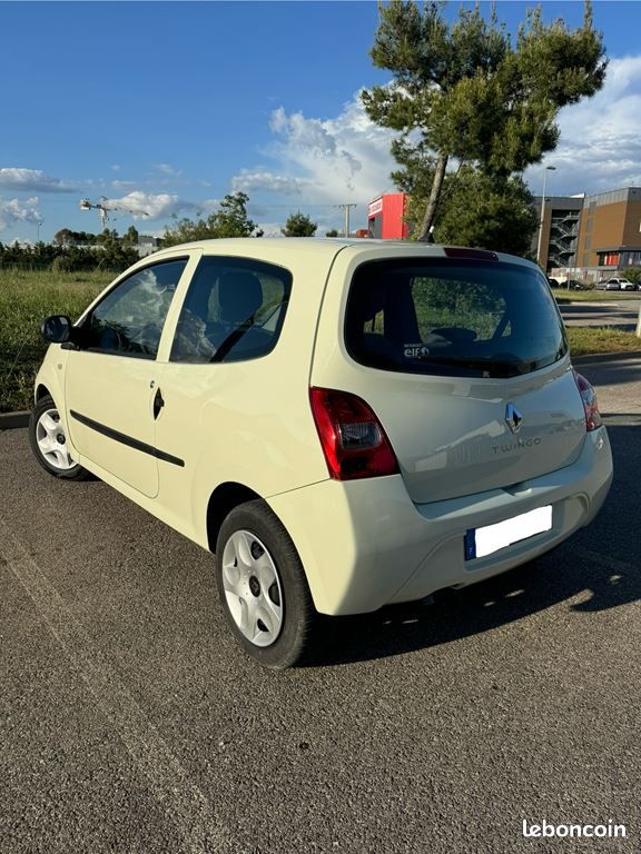 Renault Twingo 2 1.5 DCI 65 REVISION OK GARANTIE 1 AN (image 11)