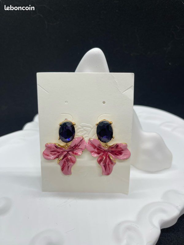 Boucle d’oreille (image 19)