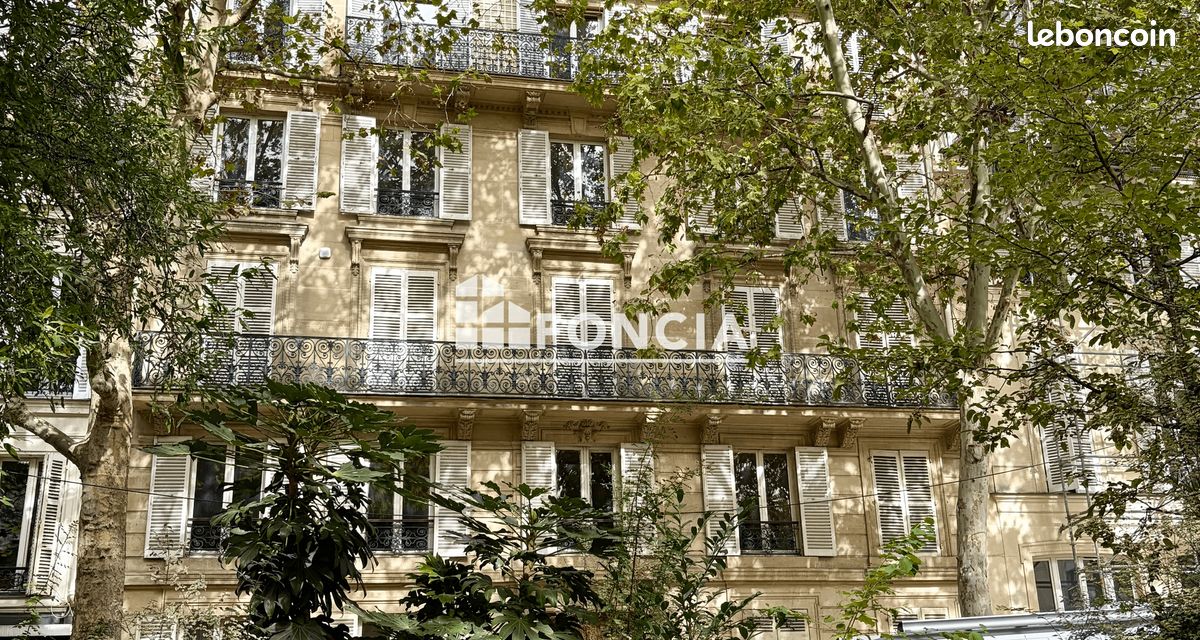 Appartement 1 pièce 11 m² · à Paris · 11 m² · 126 000 €