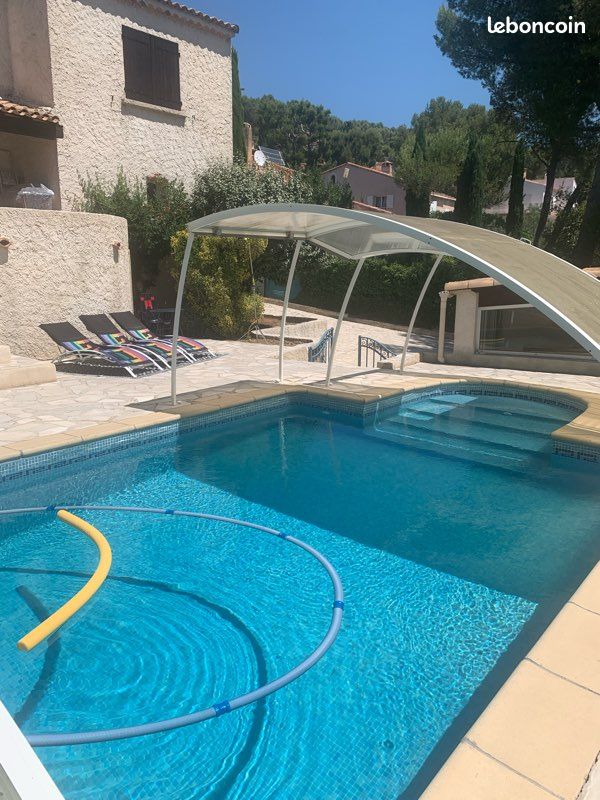 Maison 8 pièces 195 m² · à Carnoux-en-Provence · 195 m² · 795 000 €