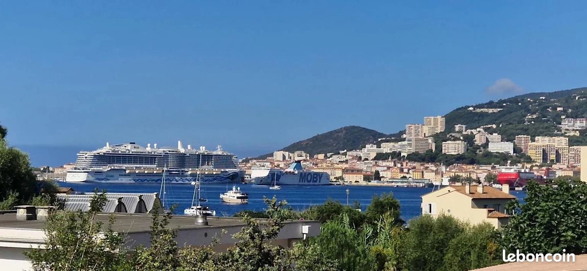 Maison 7 pièces 200 m² · à Ajaccio · 200 m² · 650 000 €