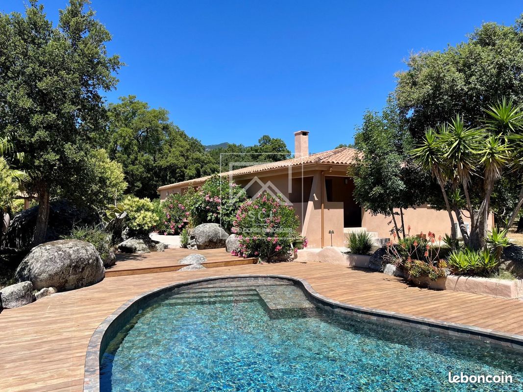 Maison 5 pièces 165 m² · à Porto-Vecchio · 165 m² · 1 280 000 €