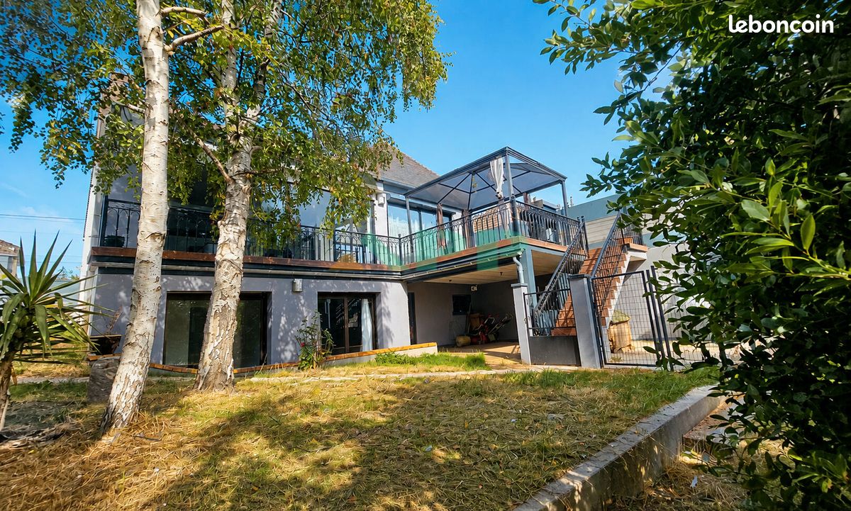 Maison 8 pièces 230 m² · à Athis-Mons · 230 m² · 578 000 €