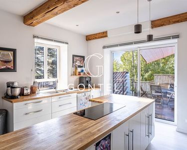 Maison 720 000 € - 215 m²