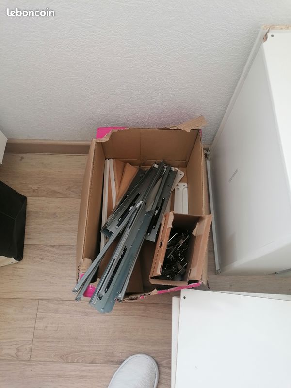 Armoire IKEA (image 17)