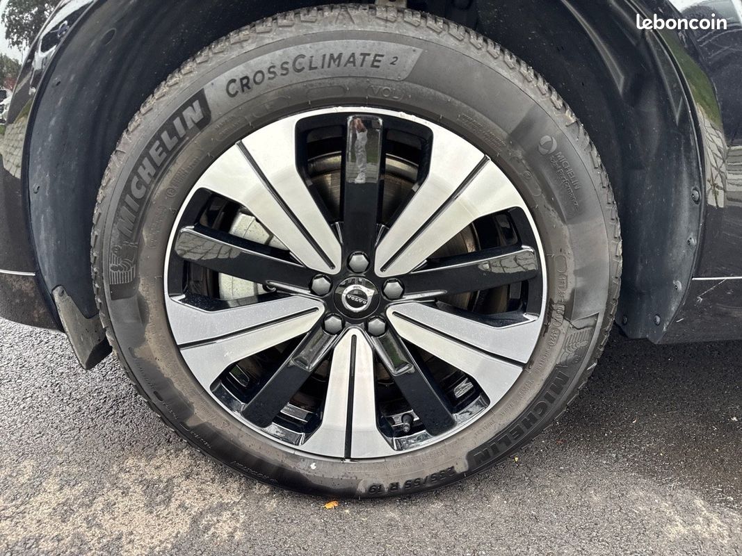 VOLVO XC60 T6 AWD Hybride rechargeable 253 ch+145 ch Geartronic 8 Plus Style Dark (image 26)