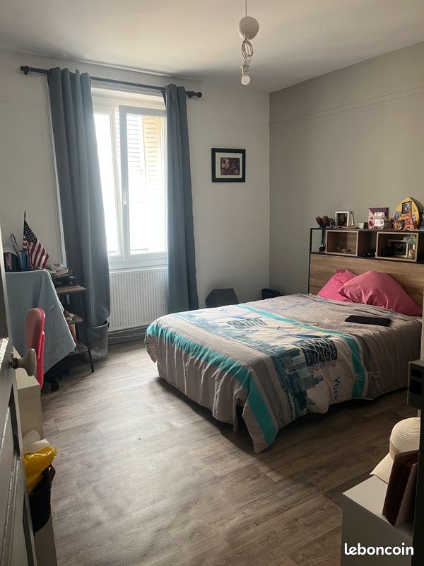 Appartement 70m2 proche cathédrale