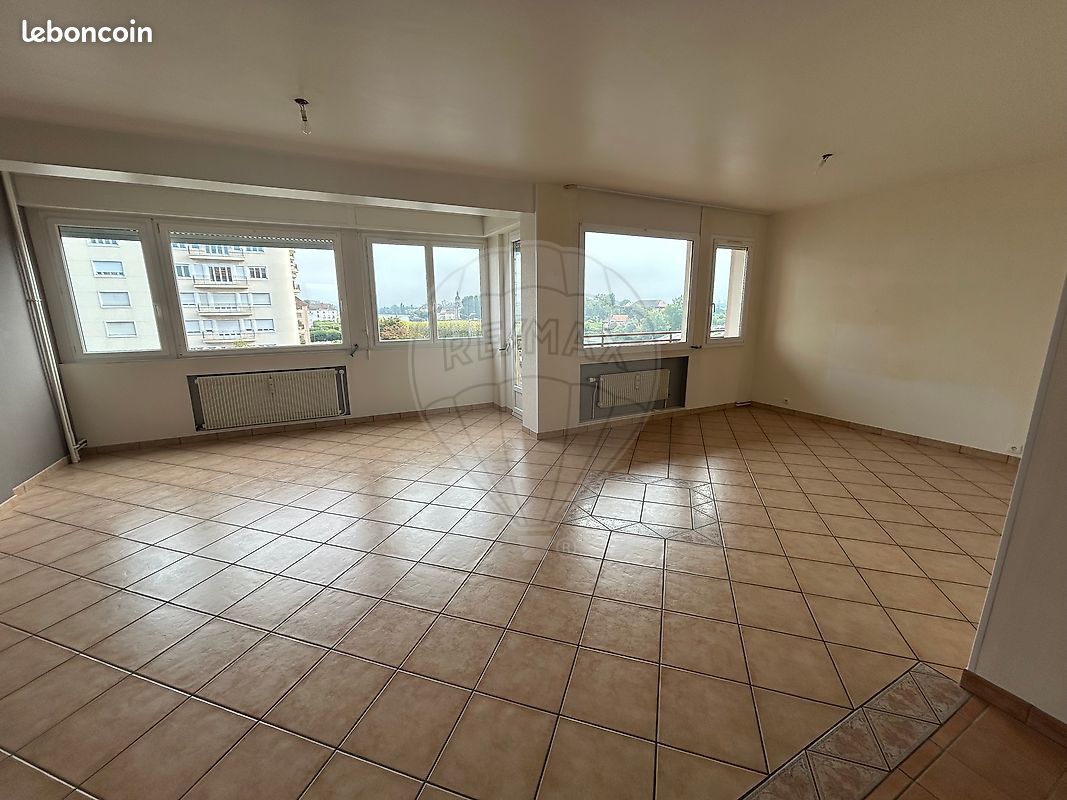 Appartement 4 pièces 99 m² · à Chalon-sur-Saône · 99 m² · 880 €/mois