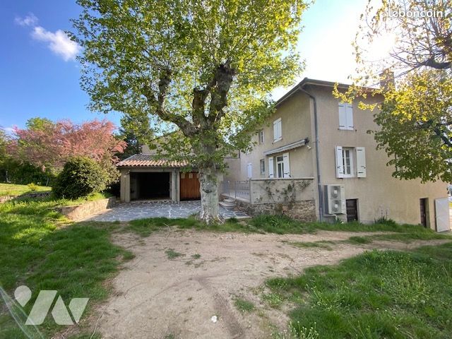 Maison 3 pièces 80 m² · à Annonay · 80 m² · 1 050 €/mois