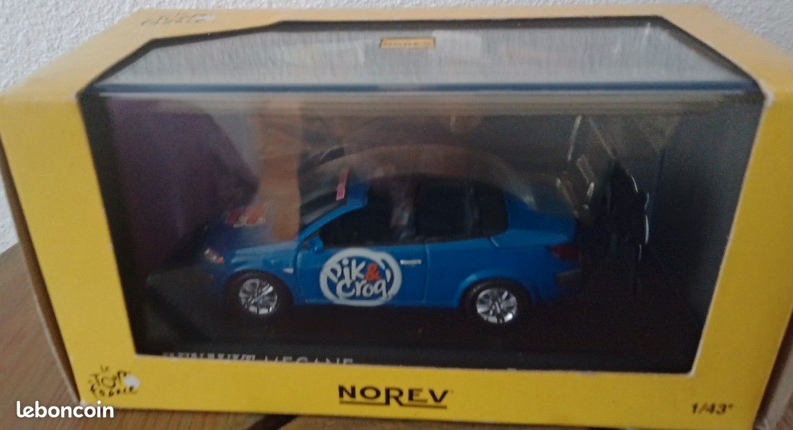 RENAULT 4L VACHE Qui Rit 1/64 Norev EUR 10,00 - FR