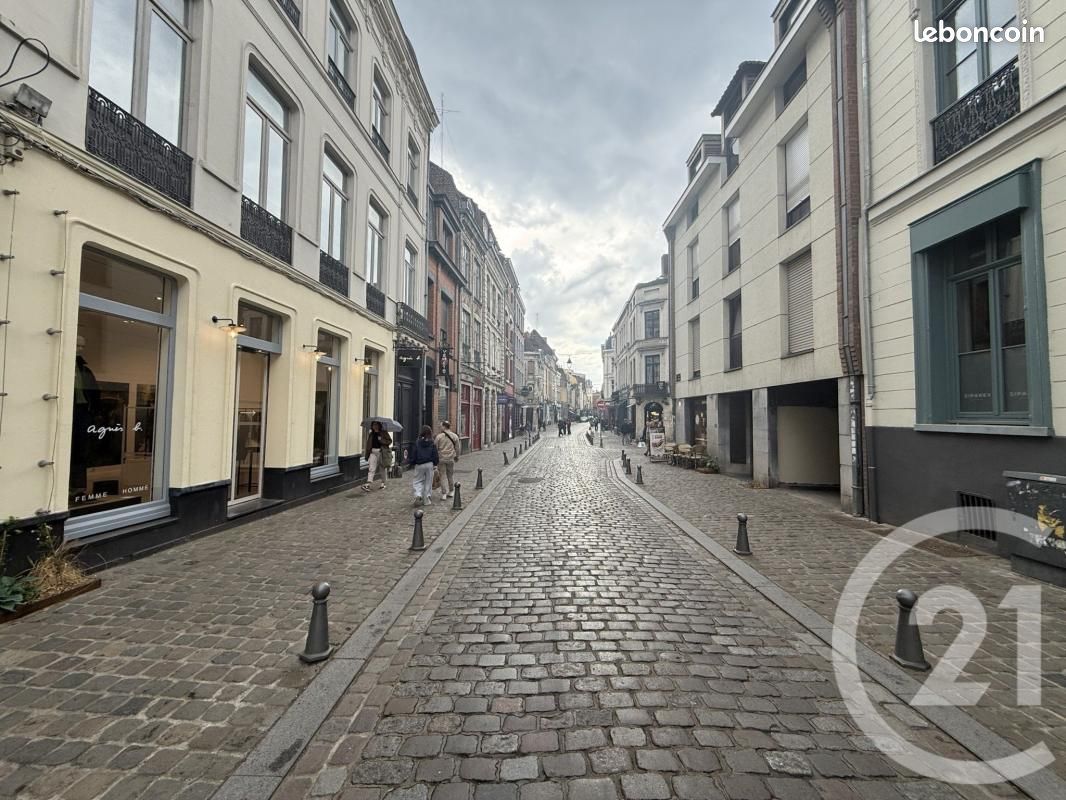 Parking 15 m² · à Lille · 15 m² · 130 €/mois