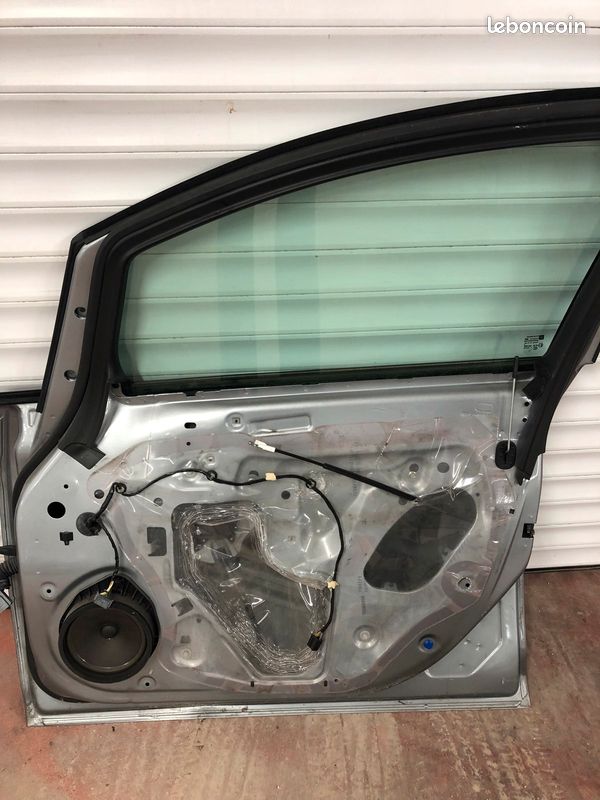 Porte Avant Droit Pour OPEL ASTRA J Phase 1 - Occasion, Bon état