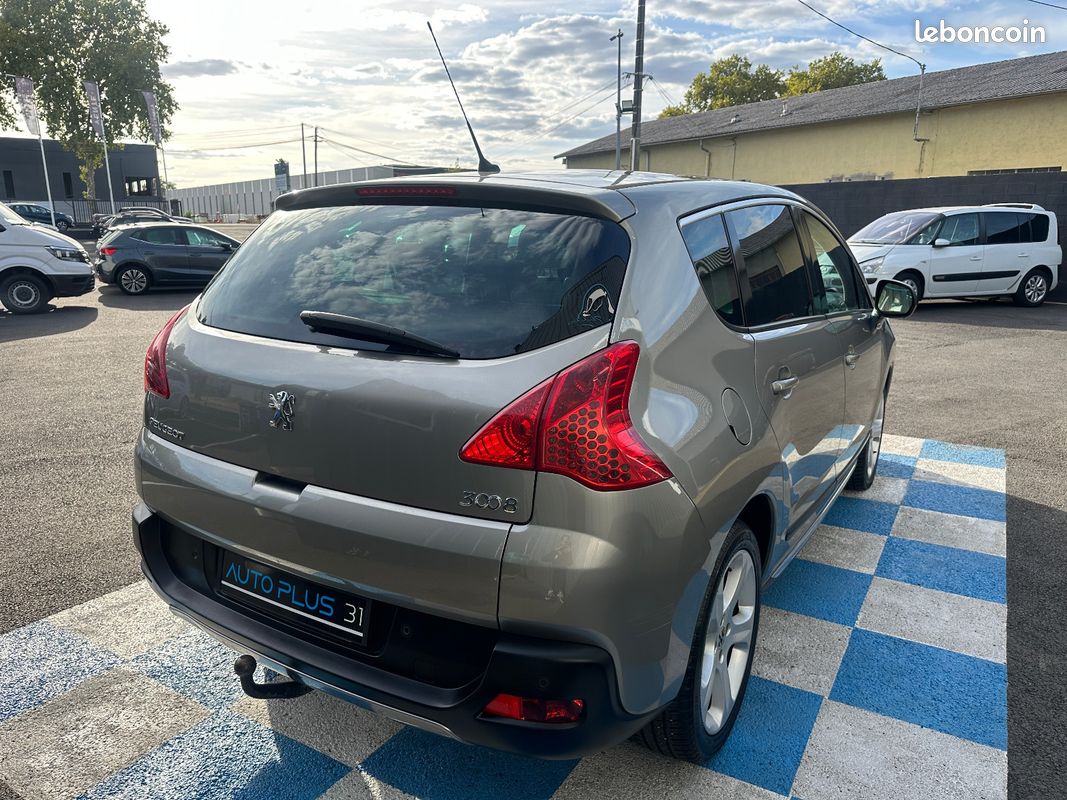 Peugeot 3008 Business Pack - Voitures
