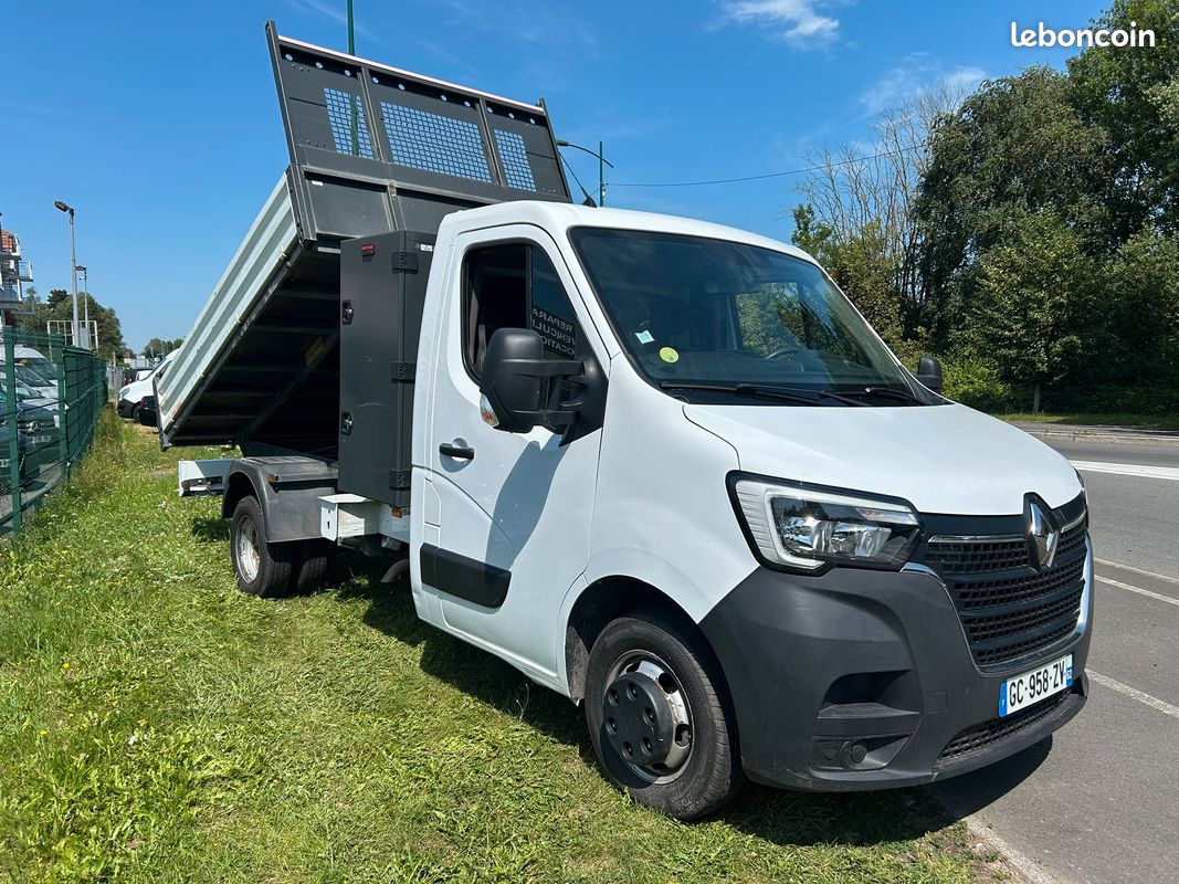 25 900 e ht - renault master benne coffre 145 cv grand coffre / attelage mixte / roues jumelées / 3 places (image 3)