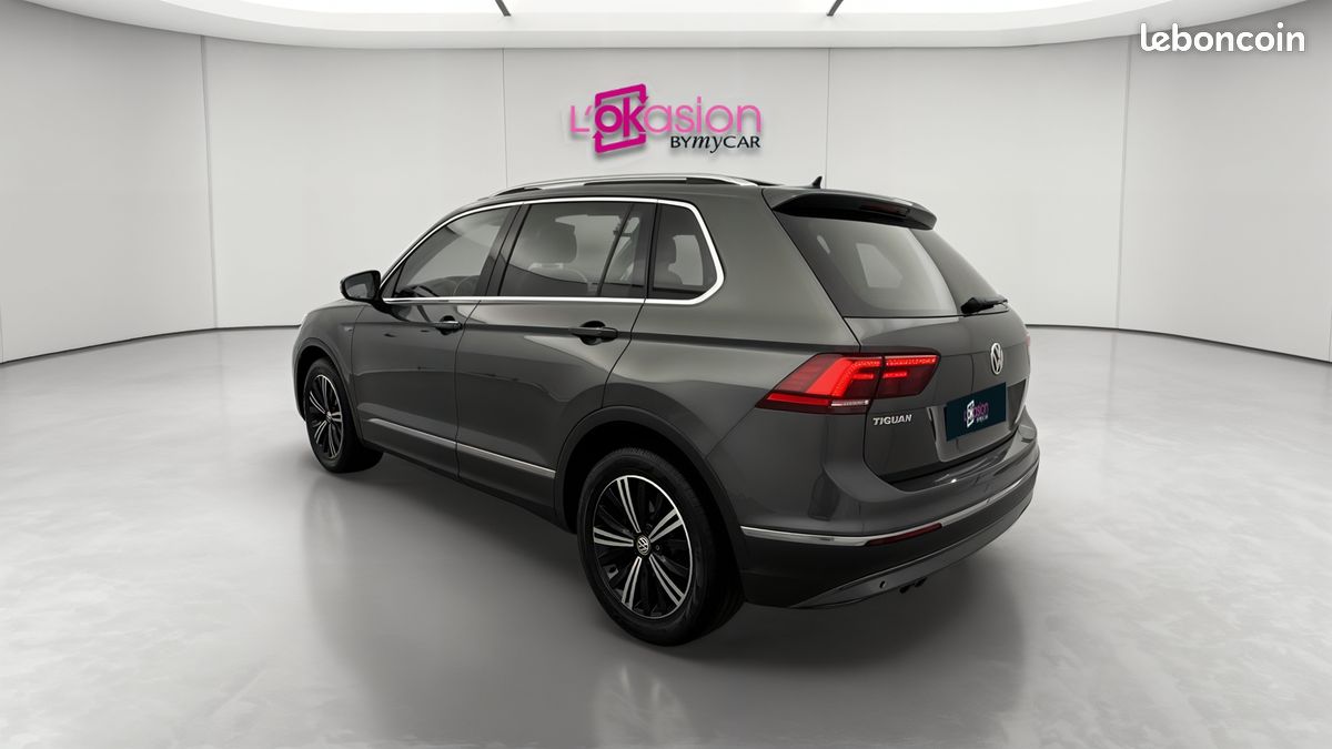 VOLKSWAGEN Tiguan 2.0 TDI 150 DSG7 Carat Exclusive (image 3)