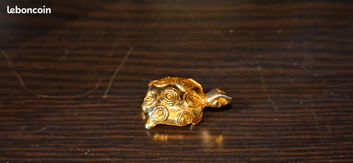 Broche Tortue Sculptée En Alliage – Accessoire élégant Pour Vêtements, Symbole De Longévité, Cadeau Anniversaire Ou Mariage (5.6x5.4 Cm)