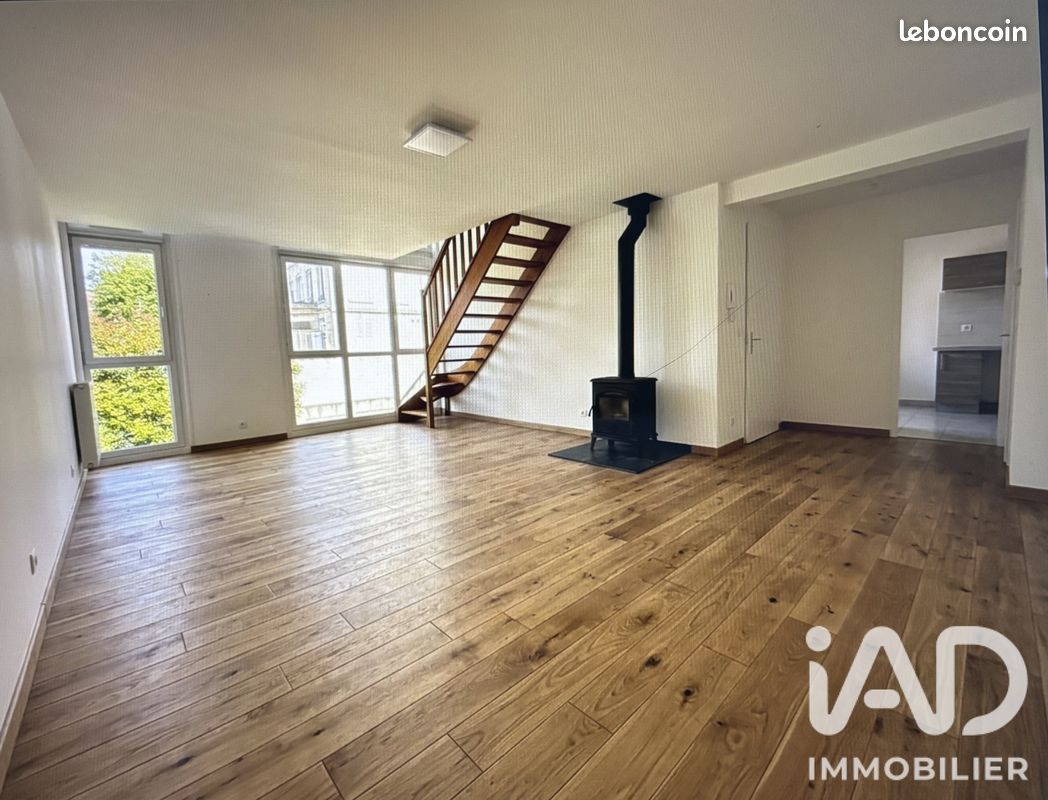 Maison 4 pièces 119 m² · à Compiègne · 119 m² · 330 000 €