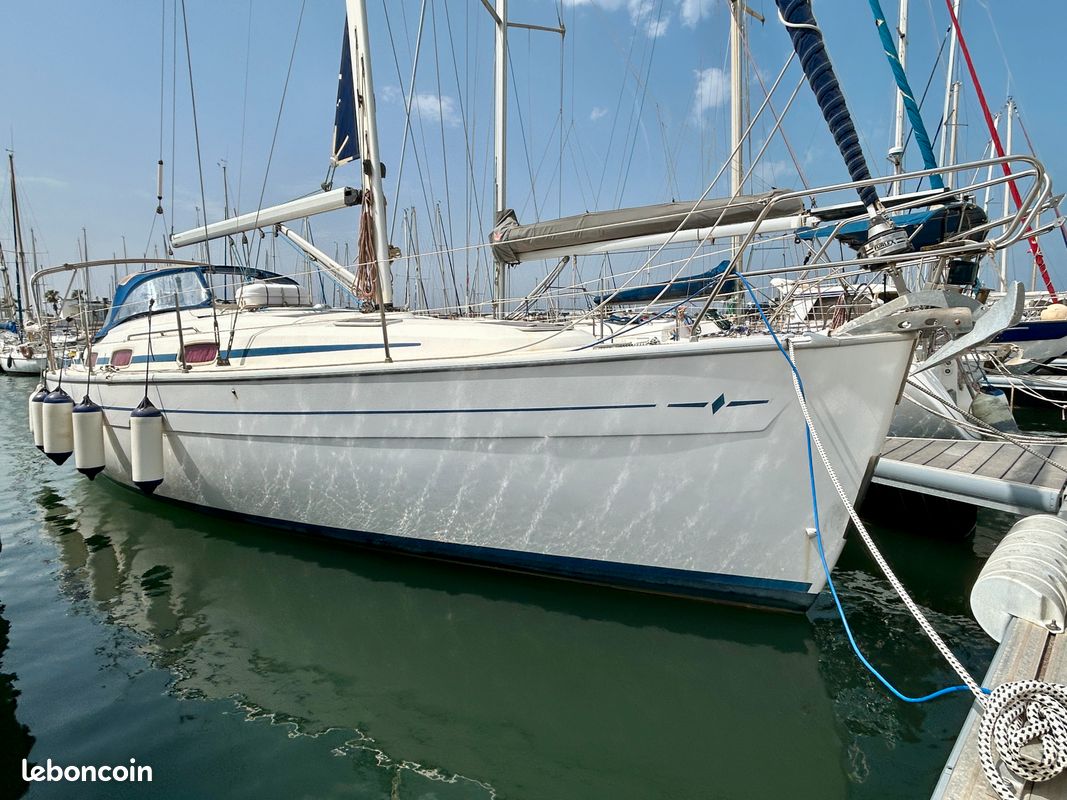 BAVARIA CRUISER 37 — Vedi foto 1