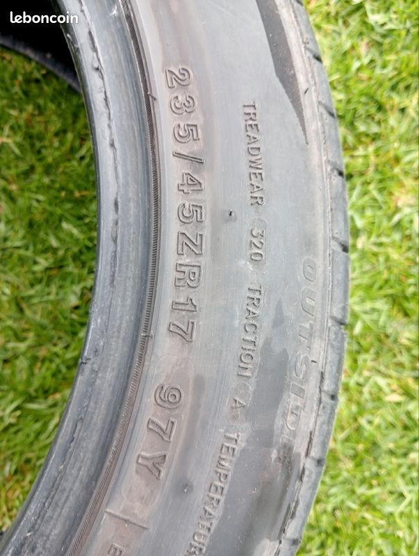 Pneu 235/45zr17 (image 3)